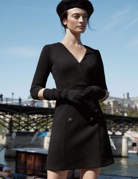 Платье-пиджак в магазине