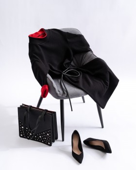 Зимнее трикотажное платье в