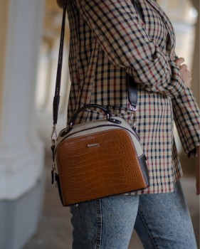 Сумочка "David Jones" в магазине